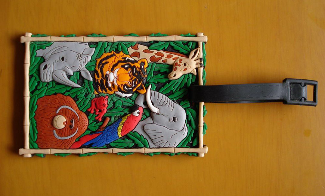 潮州博尼箱包CMS网站开发案例